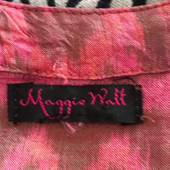 Maggie Walt Global Fashions Wrap Top Size XS/Small - Picture 2 of 11